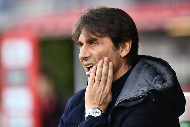 Soccer Football - Serie A - Monza v Napoli - U-Power Stadium, Monza, Italy - April 19, 2025 Napoli coach Antonio Conte looks on before the match REUTERS/Massimo Pinca
