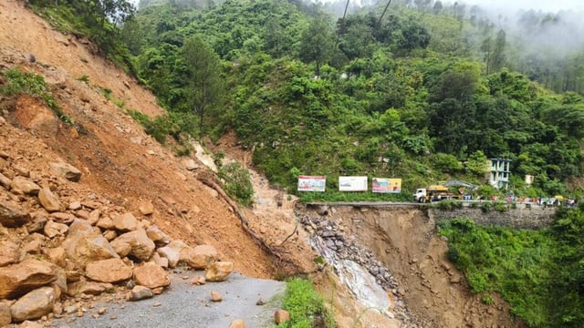 Locals alleged that the landslide was triggered because of blasting being done for the 624 MW Kiru hydel power project. (HT Photo)