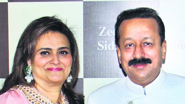 MUMBAI, INDIA - JUNE 24, 2017 : Politician Baba Siddique with his daughter Arshia Siddique(L), wife Shehzeen Siddique and son Zeeshan Siddique during Baba and Zeeshan Siddique annual Iftar dinner at Taj Lands India, Bandra on Saturday June 24, 2017 in Mumbai, India. (Photo by Pramod Thakur/Hindustan Times) (Pramod Thakur/HT PHOTO)
