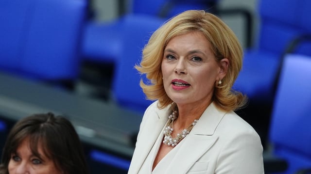 Julia Klöckner nach ihrere Wahl zur Bundestagspräsidentin.