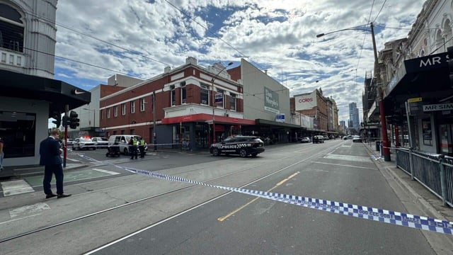 Police believe five or six people were involved in an altercation on Chapel Street in Melbourne.