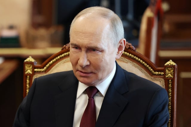 Vraissemblablement incité par le président américain Donald Trump, la Russie a décidé d’une trêve pascale, samedi 19 avril.