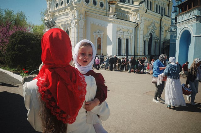 Celebración de la Pascua ortodoxa en Járkov, norte de Ucrania.