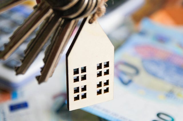 Mortgage completions increased before the stamp duty tax hike
(Photo: Kinga Krzeminska/Getty Images)