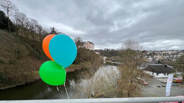 Blick von der Überführung der B456 auf die Lahn in Weilburg  (Bild vom 26.3.2025)