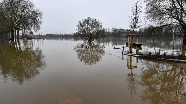 Dimanche matin, neuf routes départementales étaient coupées, selon la même source. (photo d’illustration)