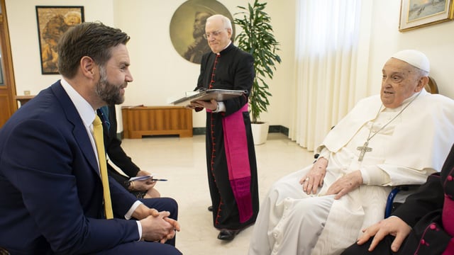 JD Vance, left, met with Pope Francis at Vatican