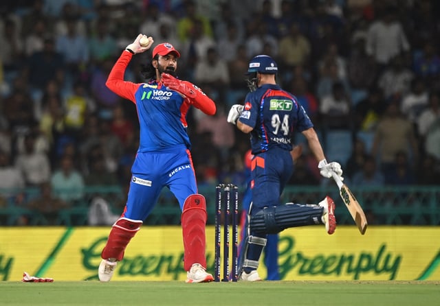 Cricket - Indian Premier League - IPL - Lucknow Super Giants v Delhi Capitals - Bharat Ratna Shri Atal Bihari Vajpayee Ekana Cricket Stadium, Lucknow, India - April 22, 2025 Delhi Capitals' KL Rahul in action REUTERS/Abhijit Addya