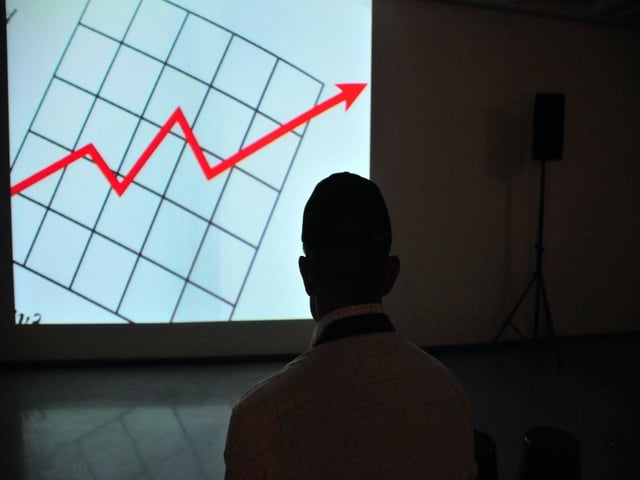 Chart pointing upwards.(Frank Busch/Unsplash)