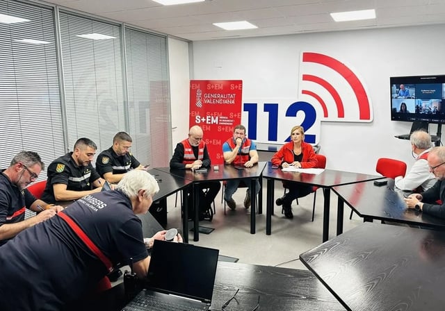 Pradas, Argüeso y Suárez presiden el Cecopi del 29 de octubre, en l'Eliana.