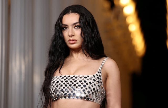 Singer Charli XCX attends the 13th annual Los Angeles County Museum of Art (LACMA) Art+Film Gala in Los Angeles, California, U.S., November 2, 2024. REUTERS/Mario Anzuoni/File Photo