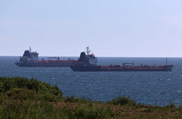 Oil tankers sail along Nakhodka Bay near the port city of Nakhodka, Russia August 12, 2022. REUTERS/Tatiana Meel/File Photo