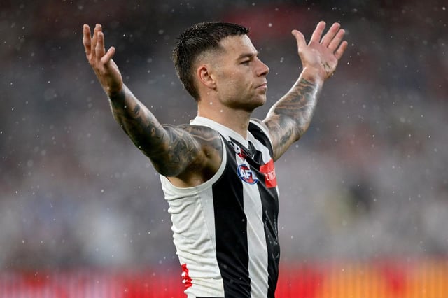 Jamie Elliott kicked five goals.