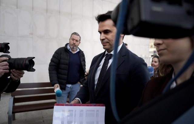 Alberto Gónzalez Amador, novio de Isabel Díaz Ayuso a la llegada a los juzgados de Plaza de Castilla.