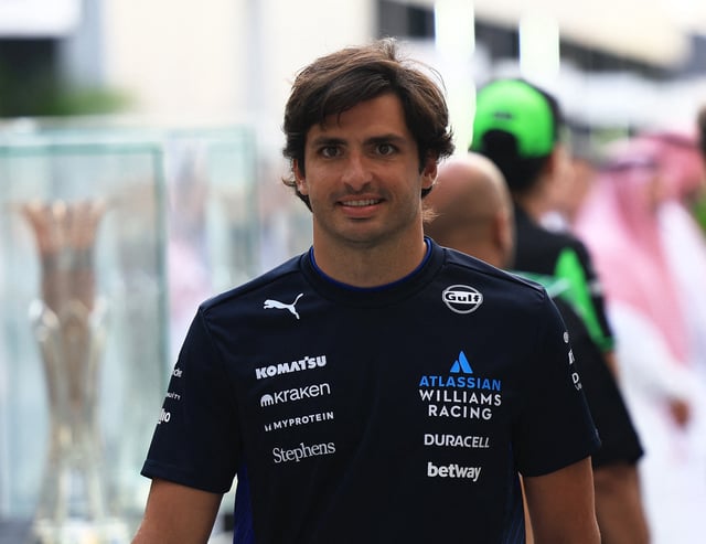 Formula One F1 - Saudi Arabian Grand Prix - Jeddah Corniche Circuit, Jeddah, Saudi Arabia - April 20, 2025 Williams' Carlos Sainz Jr. ahead of the race REUTERS/Thaier Al-Sudani/File Photo