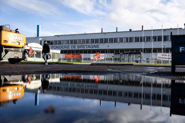En passant de l’automobile à l’industrie de la défense, après sa reprise par Europlasma, la Fonderie de Bretagne va pouvoir préserver 266 emplois.