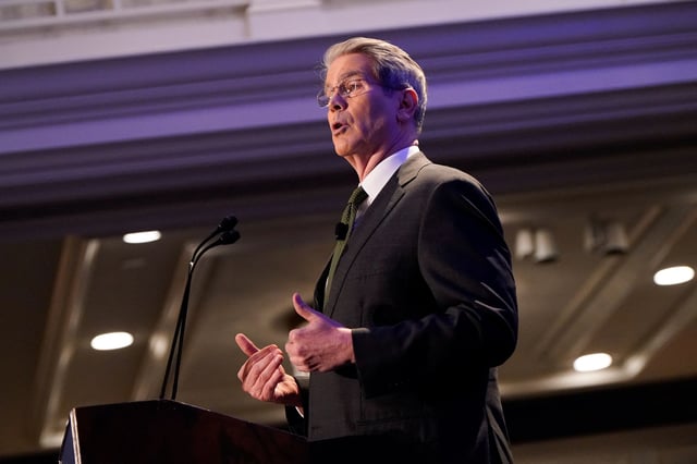 U.S. Treasury Secretary Scott Bessent delivers remarks at the Institute of International Finance (IIF) Global Outlook Forum on sidelines of the IMF and World Bank’s 2025 annual Spring Meetings in Washington, D.C.,U.S., April 23, 2025. REUTERS/Elizabeth Frantz/File Photo