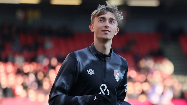 Dicke Konkurrenz für die Bayern! Bournemouth–Verteidiger Dean Huijsen (20) wird aktuell...
