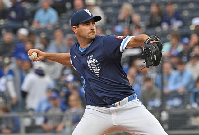 Apr 25, 2025; Kansas City, Missouri, USA;  Kansas City Royals starting pitcher Seth Lugo (67) throws a pitch in the first inning against the Houston Astros at Kauffman Stadium. Mandatory Credit: Peter Aiken-Imagn Images