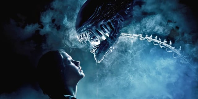 Cailee Spaeny faces a Xenomorph in 'Alien: Romulus' poster