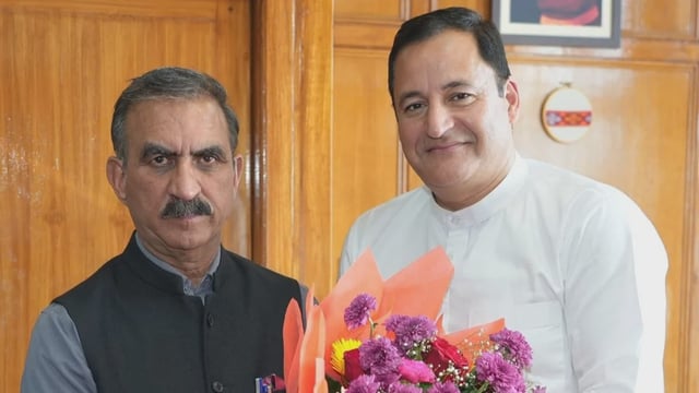 J&K Minister Javed Dar with HP CM Sukhwinder Singh Sukhu