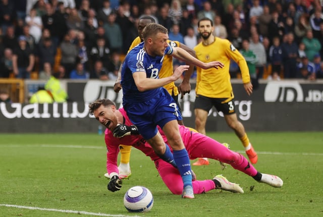 Soccer Football - Premier League - Wolverhampton Wanderers v Leicester City - Molineux Stadium, Wolverhampton, Britain - April 26, 2025 Wolverhampton Wanderers' Jose Sa fouls Leicester City's Jamie Vardy for a penalty REUTERS/Chris Radburn