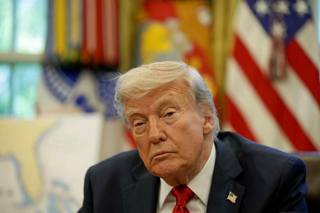 Donald Trump revendique désormais un droit de passage sur le canal de Suez.

