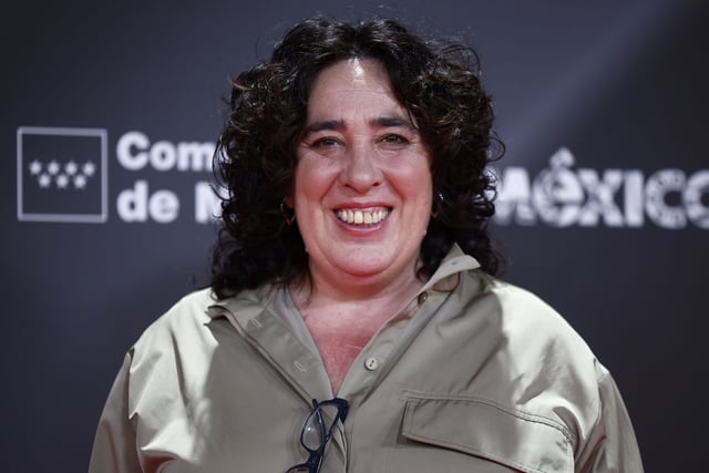 La cineasta Arantxa Echevarria posa en el photocall previo a la entrega de los Premios Platino, este domingo en IFEMA, en Madrid. EFE/ Daniel González
