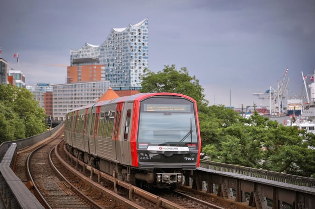 Die U-Bahn-Linie U3 führt als Ringlinie durch das Zentrum von Hamburg. (Archivbild)