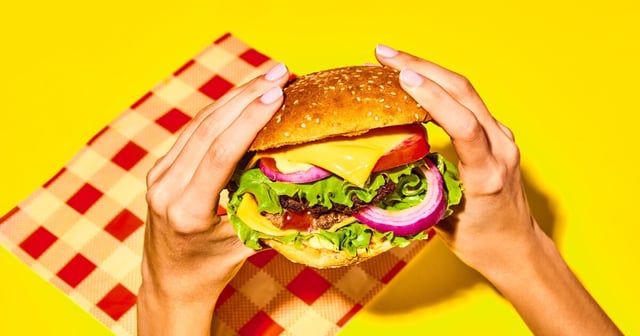 Foods high in sugar and saturated fat linked to surprise brain impairment