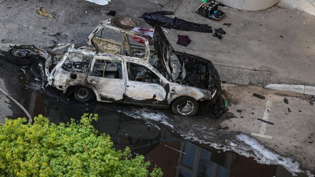 A bomb placed in a car killed Lieutenant General Yaroslav Moskalik outside his apartment