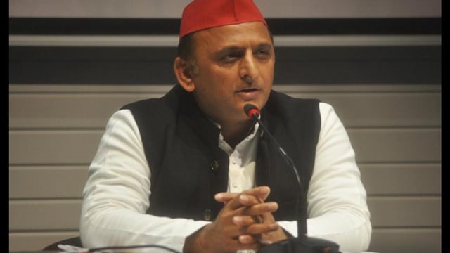 SP chief Akhilesh Yadav was addressing a press conference in Lucknow on April 27. (HT file)