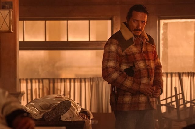 Gabriel Luna como Tommy en la segunda temporada de The Last of Us (Instagram Max Latinoamérica)