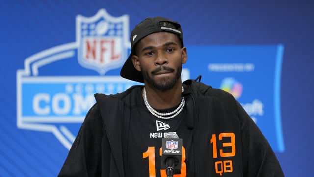  Shedeur Sanders received a call from someone claiming to be the representative of the New Orleans Saints