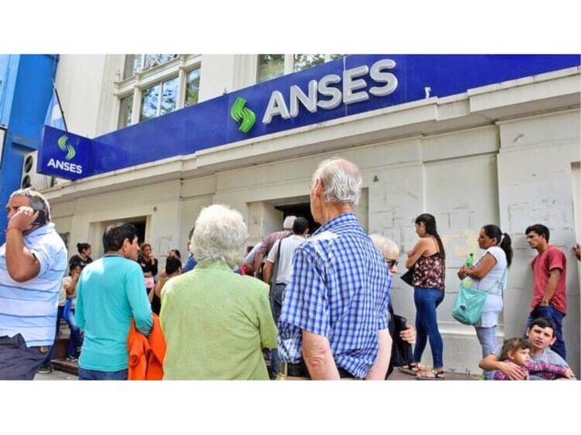 La ANSES fijó las nuevas mínimas y máximas para jubilados en mayo 2025, pero, ¿qué pasa con el bono? (Imagen ilustrativa).