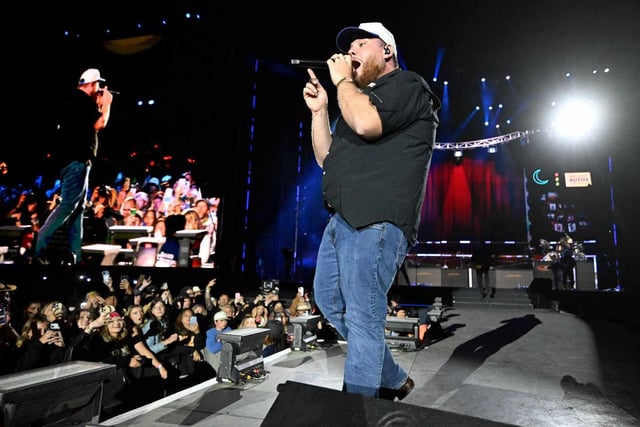 Luke Combs performs on the Mane Stage as he closes out the final day of the Stagecoach Country Music Festival at the Empire Polo Club in Indio on Sunday, April 27, 2025. (Photo by Will Lester, Inland Valley Daily Bulletin/SCNG)