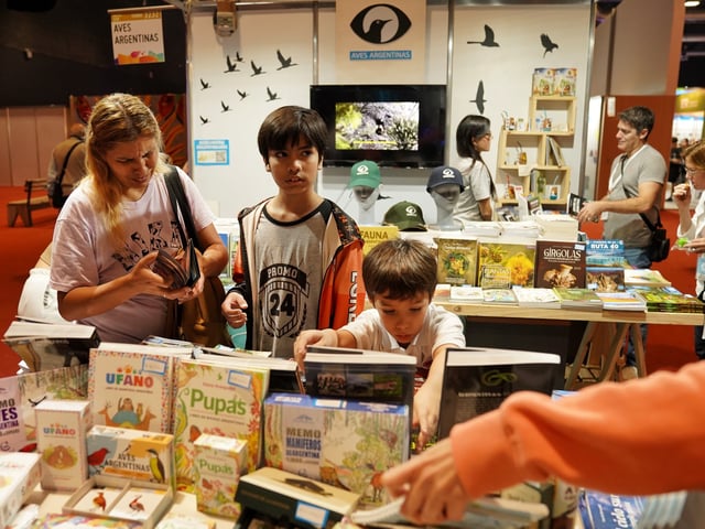 CULTURA CIUDAD SOCIEDAD 
FERIA DEL LIBRO 2025

stand aves argentinas


FOTOS MARTIN BONETTO - FTP CLARIN BON02322.jpg Z