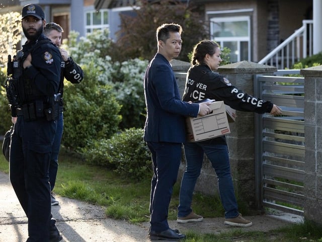  VPD conduct a search warrant at the home of the suspect in the deadly Lapu Lapu day attack on Sunday evening