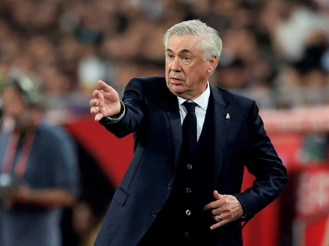 Soccer Football - Copa del Rey - Final - FC Barcelona v Real Madrid - Estadio de La Cartuja, Seville, Spain - April 26, 2025
Real Madrid coach Carlo Ancelotti reacts REUTERS/Borja Suarez