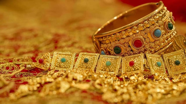 Prices of 22-carat and 24-carat gold per 10 gram in Mumbai stands at ₹46,870, and ₹46,870 on Sunday, according to the Good Returns website.