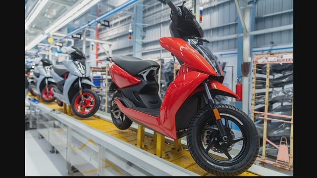 Ather Energy to manufacture 10 lakh more 2-wheelers, eyes new EV factory.