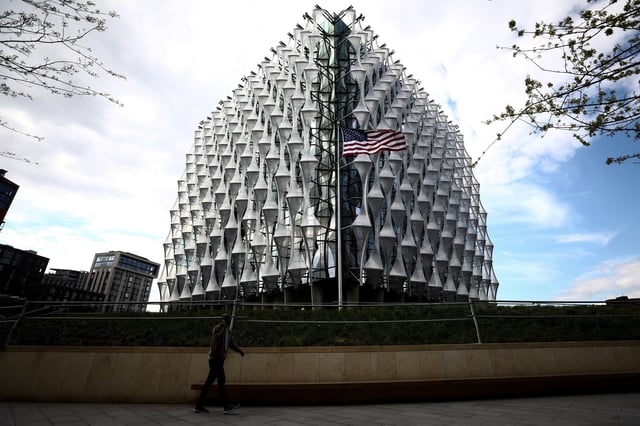 The U.S. Embassy stands in Nine Elms in London, Britain May 1, 2018. REUTERS/Simon Dawson/File Photo