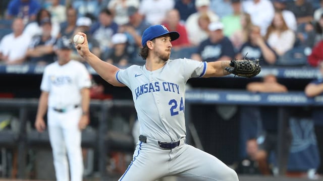 Kansas City Royals starting pitcher Michael Lorenzen (24) throws a pitch against the Tampa Bay Rays during the first inning at George M. Steinbrenner Field on April 29, 2025.