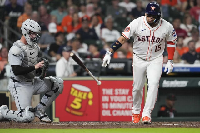 Houston Astros Isaac Paredes (15) draws a walk against Detroit Tigers starting pitcher Reese Olson in the fourth inning of a MLB baseball game at Daikin Park in Houston, Tuesday, April 29, 2025.