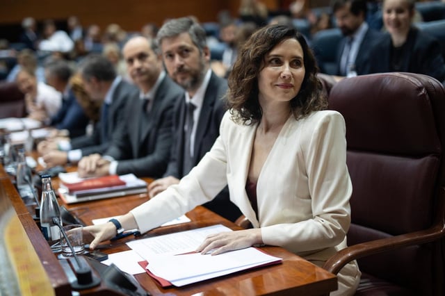 La presidenta de la Comunidad de Madrid, Isabel Díaz Ayuso, durante un pleno en la Asamblea de Madrid.