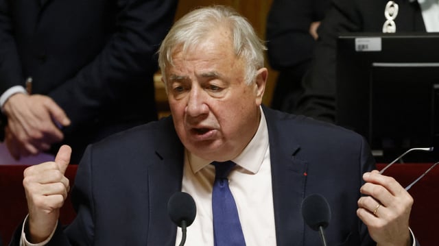 Meurtre dans une mosquée du Gard: le Sénat n’observera pas une minute de silence, annonce Gérard Larcher