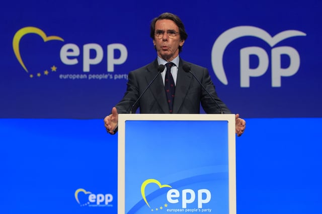 El expresidente del Gobierno José María Aznar, este miércoles en València, interviene en la segunda jornada del congreso del Partido Popular Europeo (PPE).