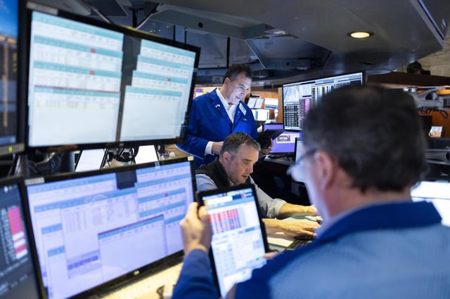 Wall Street abre en rojo después de la publicación de datos débiles del PIB en EE.UU.