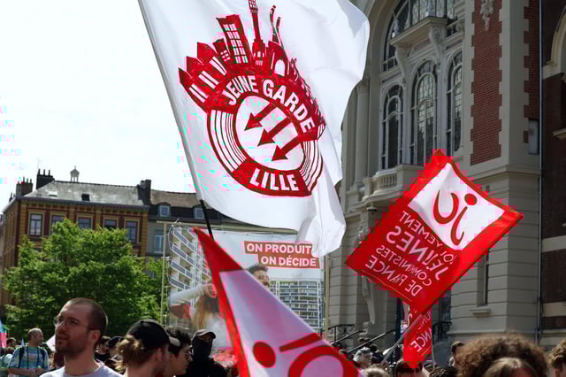 Le ministre de l’intérieur a annoncé mercredi 30 avril 2025 avoir engagé deux procédures de dissolution d’associations. La première à l’encontre du collectif Urgence Palestine et la seconde envers Lyon Populaire, un groupe classé à l’ultra-droite.
