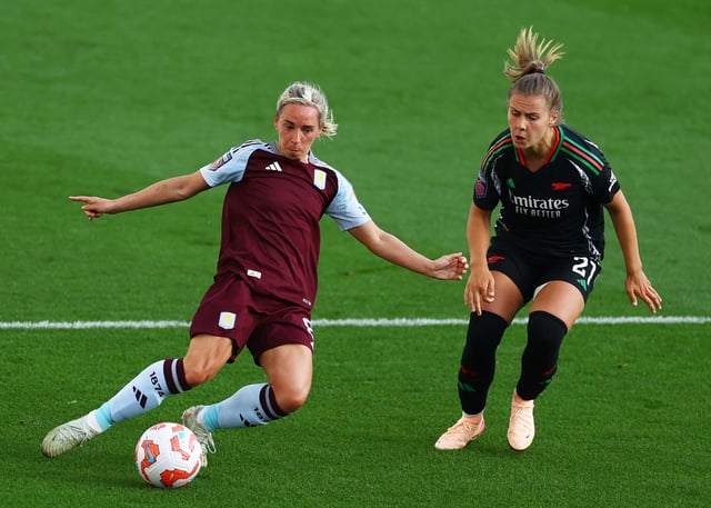 Soccer Football - Women's Super League - Aston Villa v Arsenal - Villa Park, Birmingham, Britain - April 30, 2025   Aston Villa's Jordan Nobbs in action with Arsenal's Victoria Pelova Action Images via Reuters/Matthew Childs